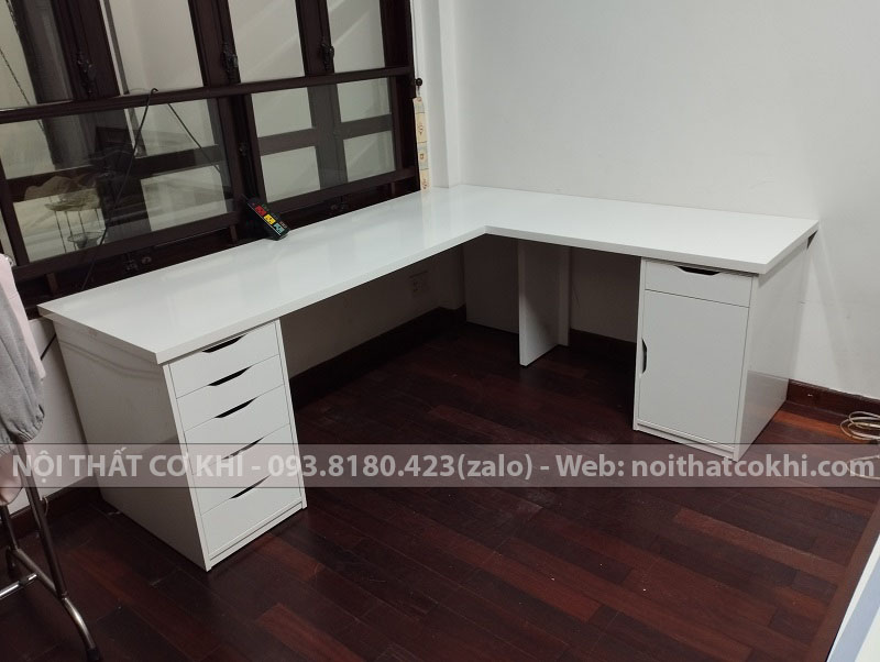 Bàn IKEA chữ L